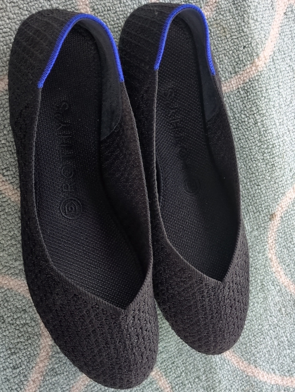 Rothy's -The Daily Flat Black Size 8